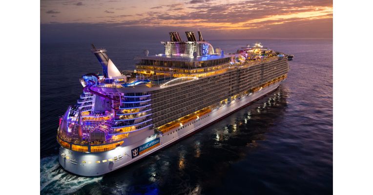 OASIS OF THE SEAS най-големият кораб в Европа