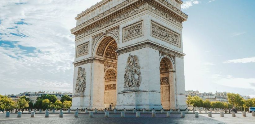 Париж - Трети март - шестдневна