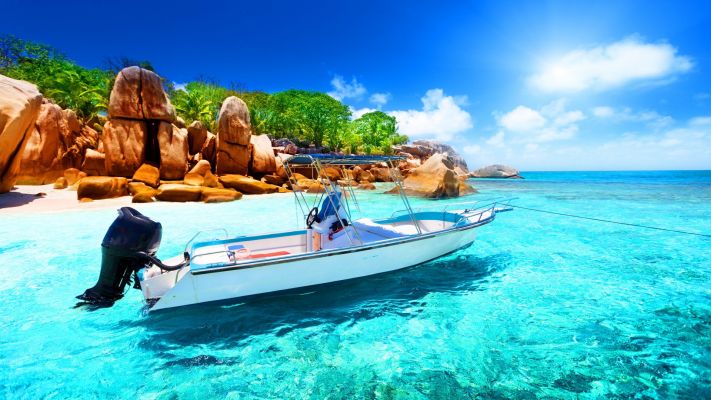 Нова Година на Сейшели с полет от София