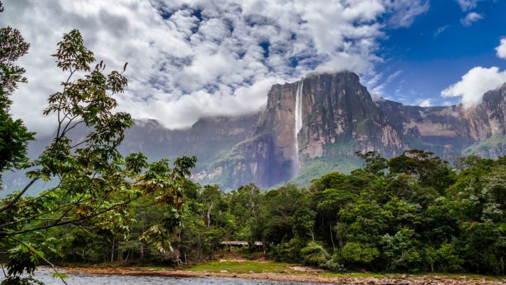 Приключение във Венецуела 2026